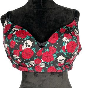 Torrid Black Floral Bra Skull Roses Wireless Push Up Curvy T-Shirt Smoothing